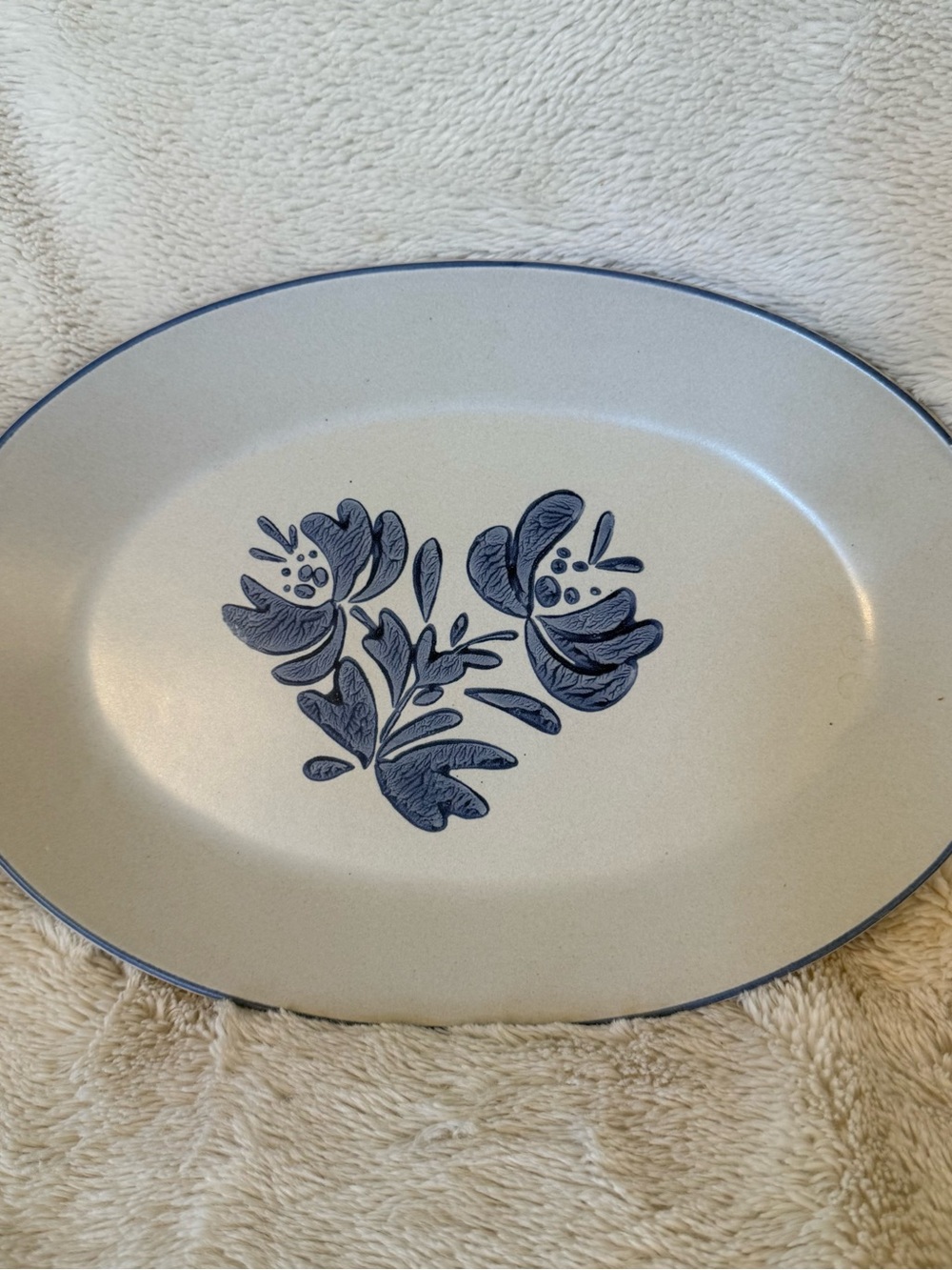 Pfaltzgraff Yorktowne #16 Oval 14” Serving Dish Platter Vintage